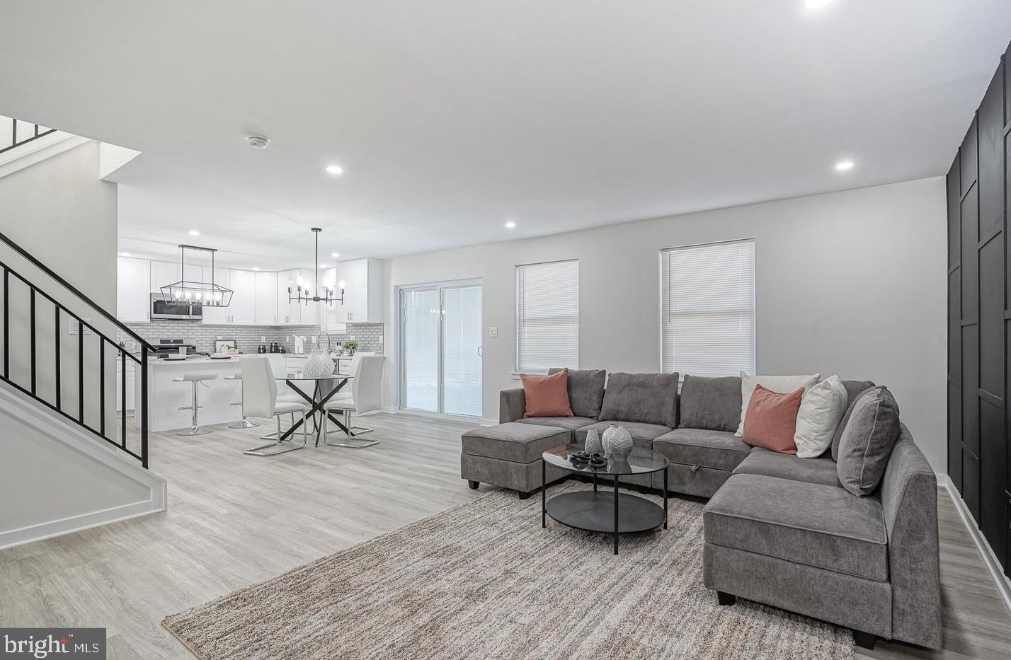 105 Lotus Ave, Franklin Township, NJ 08043
