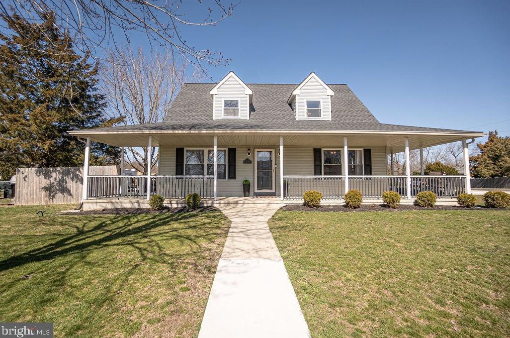 2209 Kingsford Ln, Waterford Township, NJ 08004-1761