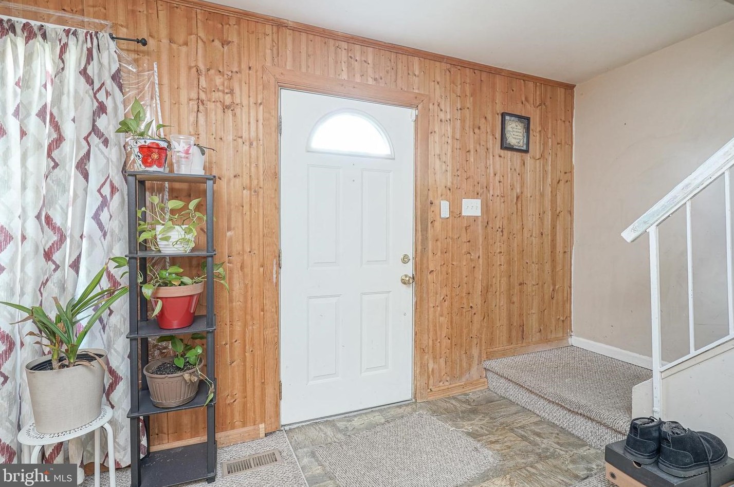 13 Maureen Ct, Erial, NJ 08081