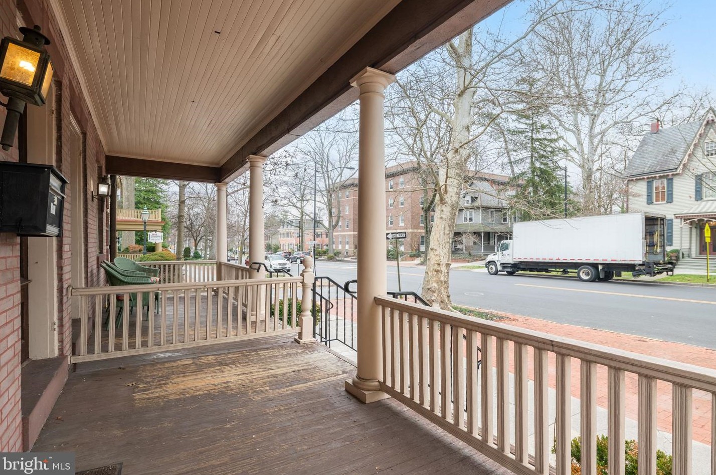 239 Kings Hwy, Tavistock NJ  08033-1909 exterior