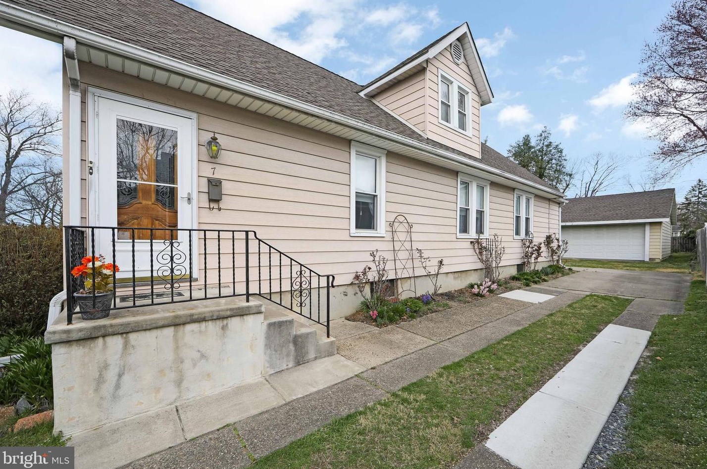 7 Haviland Ave, Camden NJ  08106-1020 exterior