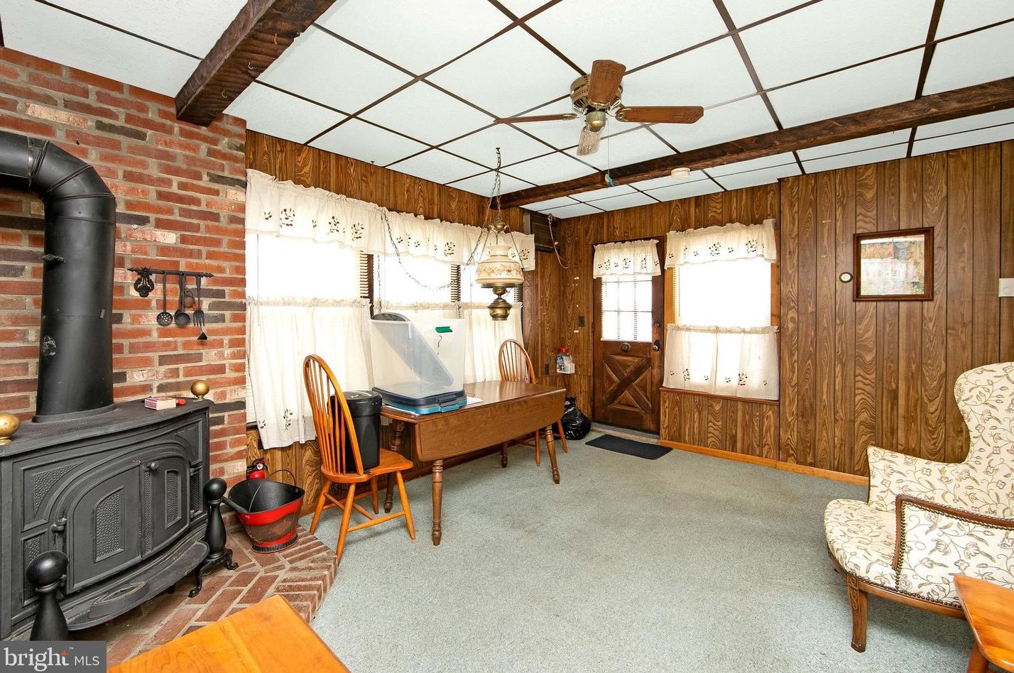 7 Haviland Ave, Camden NJ  08106-1020 exterior