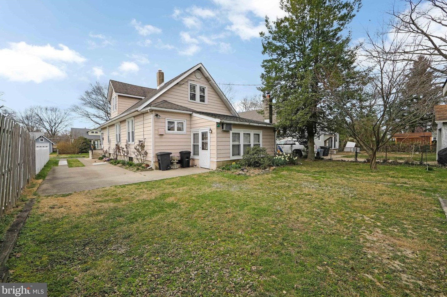 7 Haviland Ave, Camden NJ  08106-1020 exterior