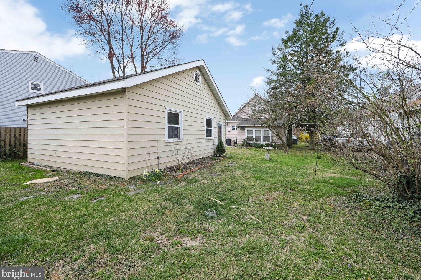 7 Haviland Ave, Camden NJ  08106-1020 exterior