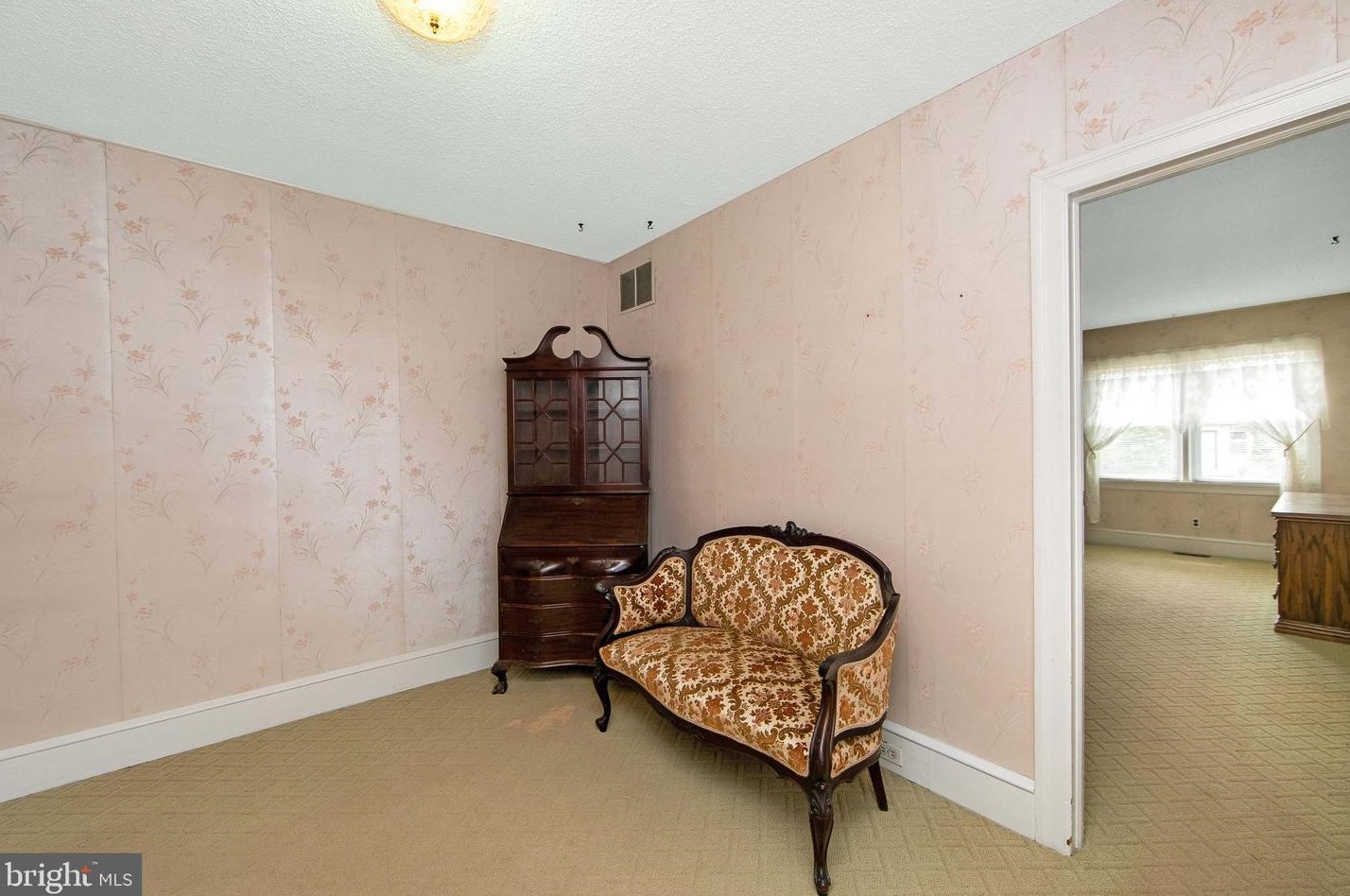 7 Haviland Ave, Camden NJ  08106-1020 exterior