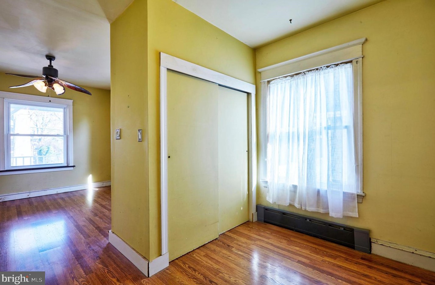 242 Spruce St, Camden NJ  08106-1620 exterior