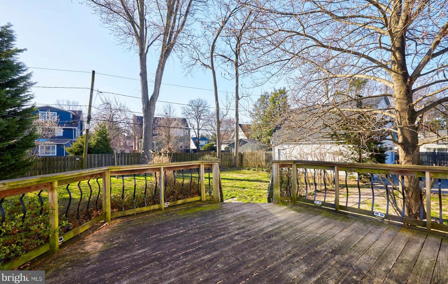 242 Spruce St, Camden NJ  08106-1620 exterior