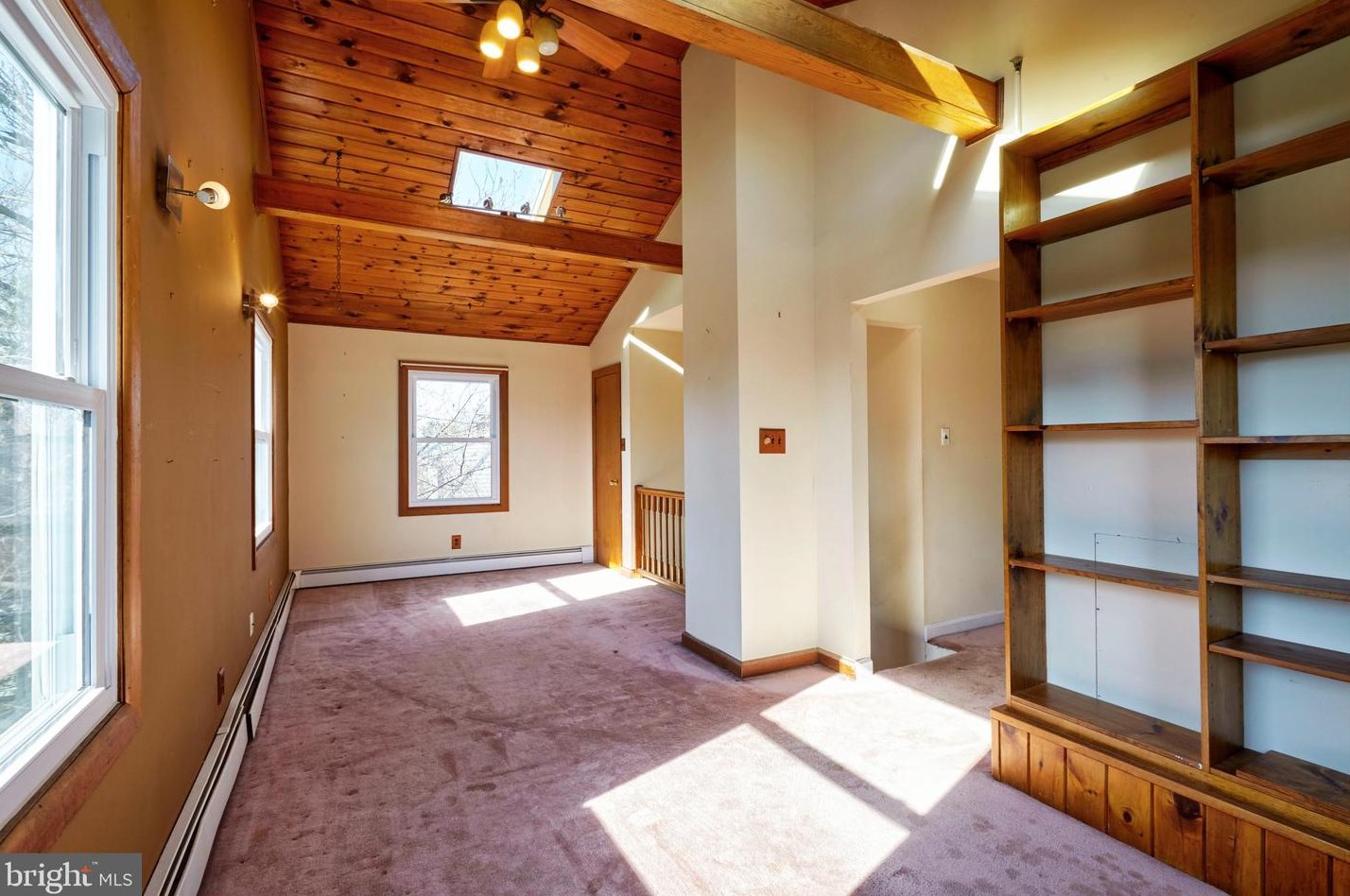 242 Spruce St, Camden NJ  08106-1620 exterior