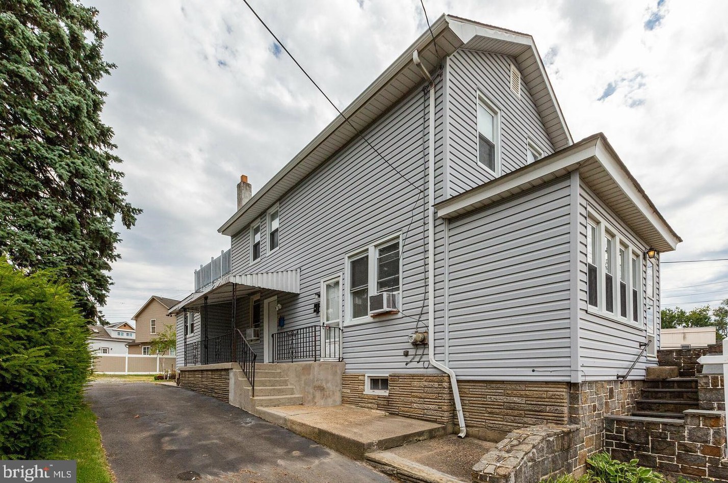 8208 River Rd #1, Camden, NJ 08110