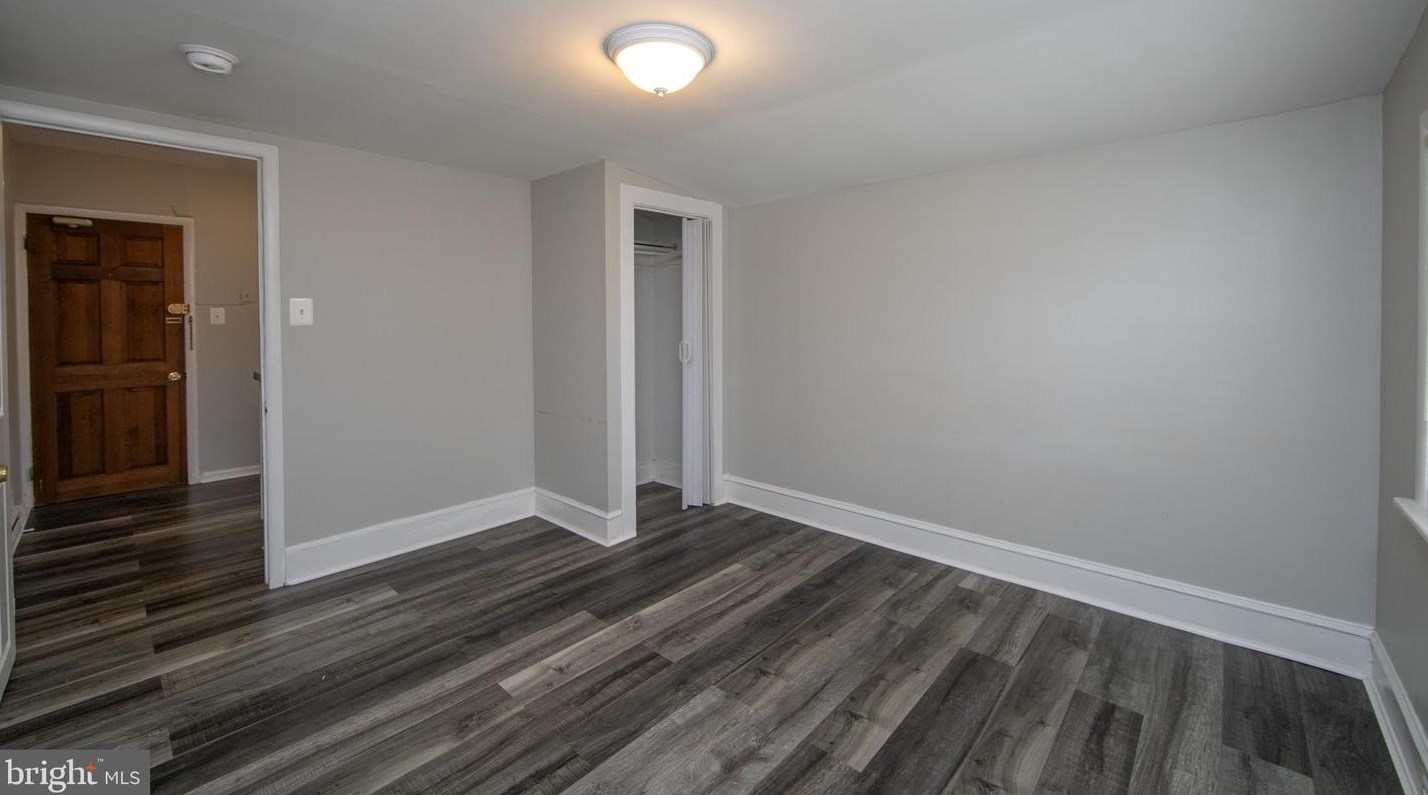 20 2 Ave, Runnemede NJ  08078-1402 exterior