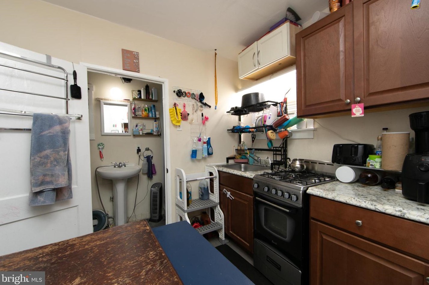 20 2 Ave, Runnemede NJ  08078-1402 exterior