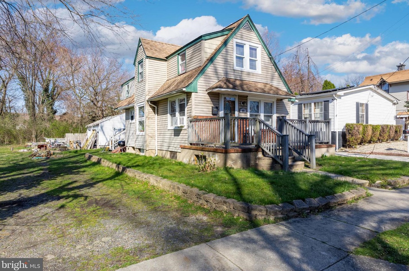 57 Cornell Ave, Gloucester, NJ 08030