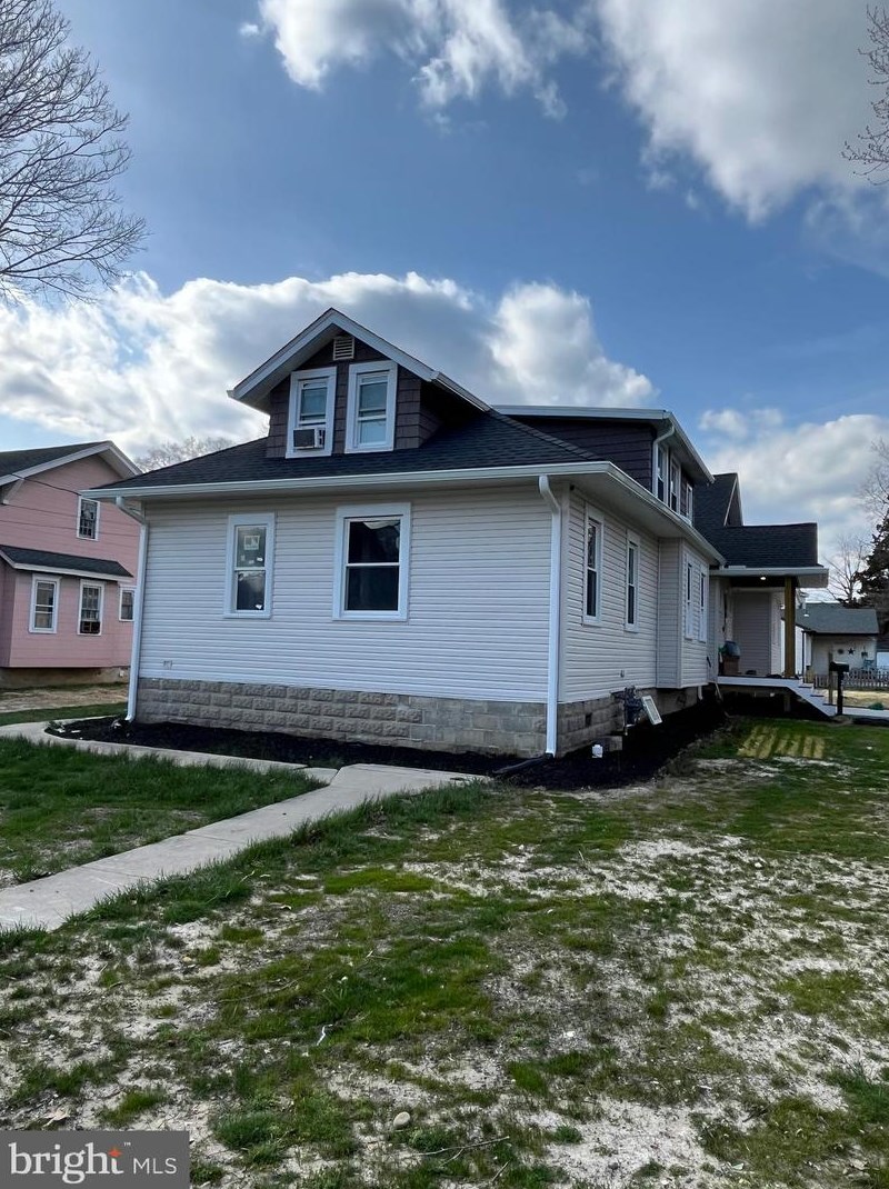 203 Walnut St #b, Camden, NJ 08106