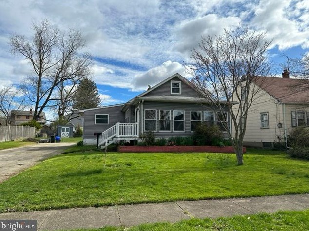 13 Ridgeway Ave, Camden, NJ 08107-1541