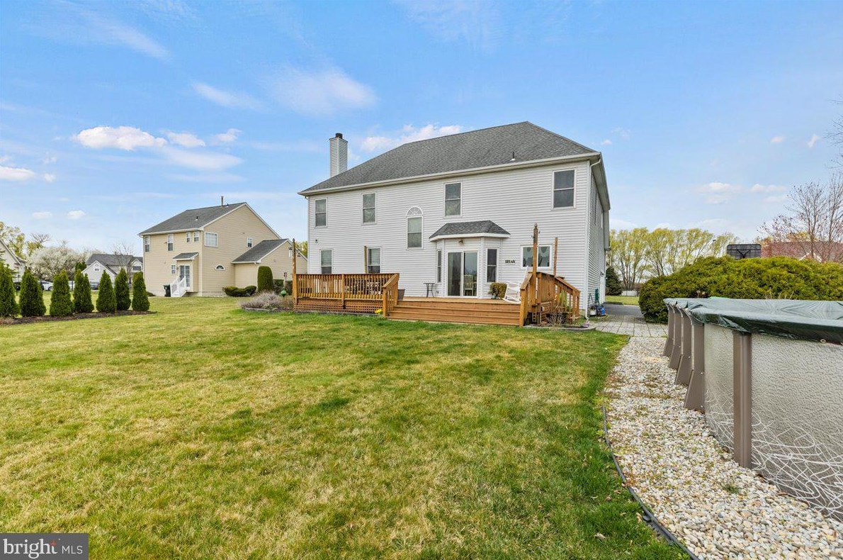 310 Johnny Boy Ln, Berlin Boro NJ  08009-2706 exterior