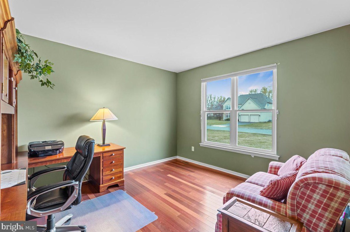 310 Johnny Boy Ln, Berlin Boro NJ  08009-2706 exterior