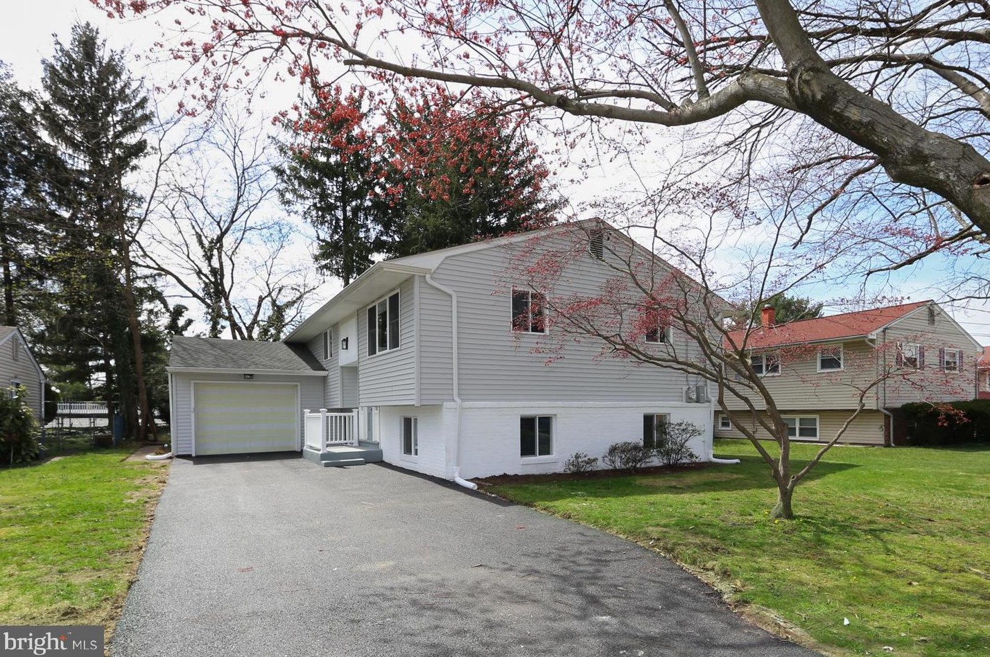 2423 Norwood Ave, Camden, NJ 08109