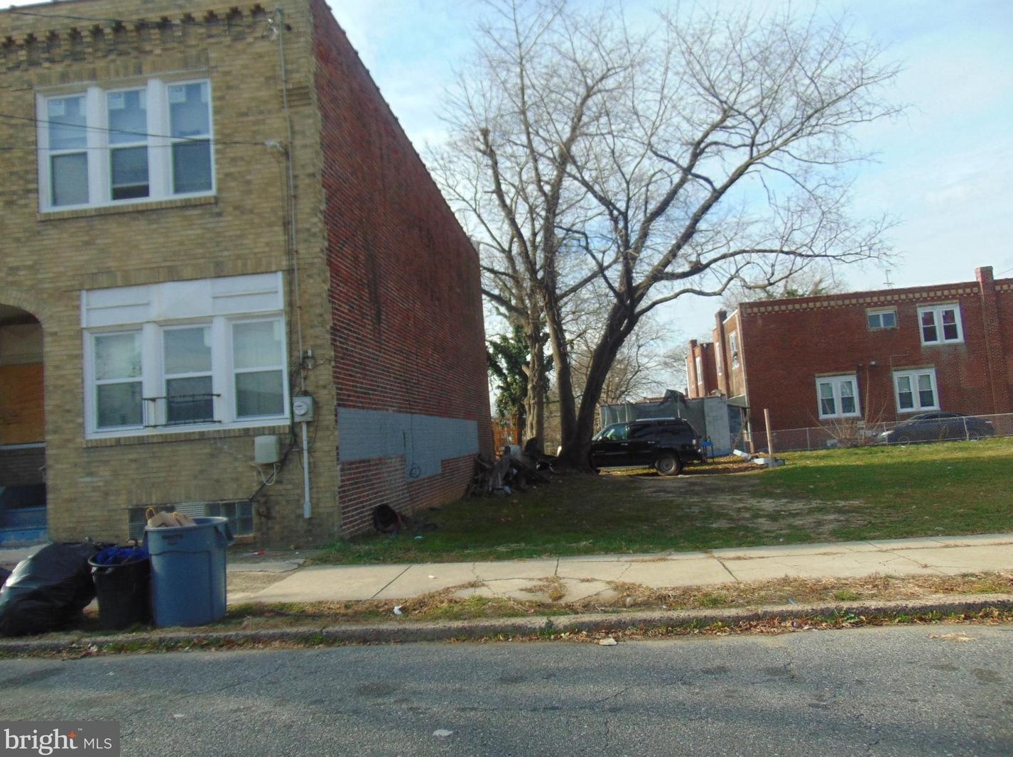 1573 10 St, Camden NJ 08104-1651 exterior