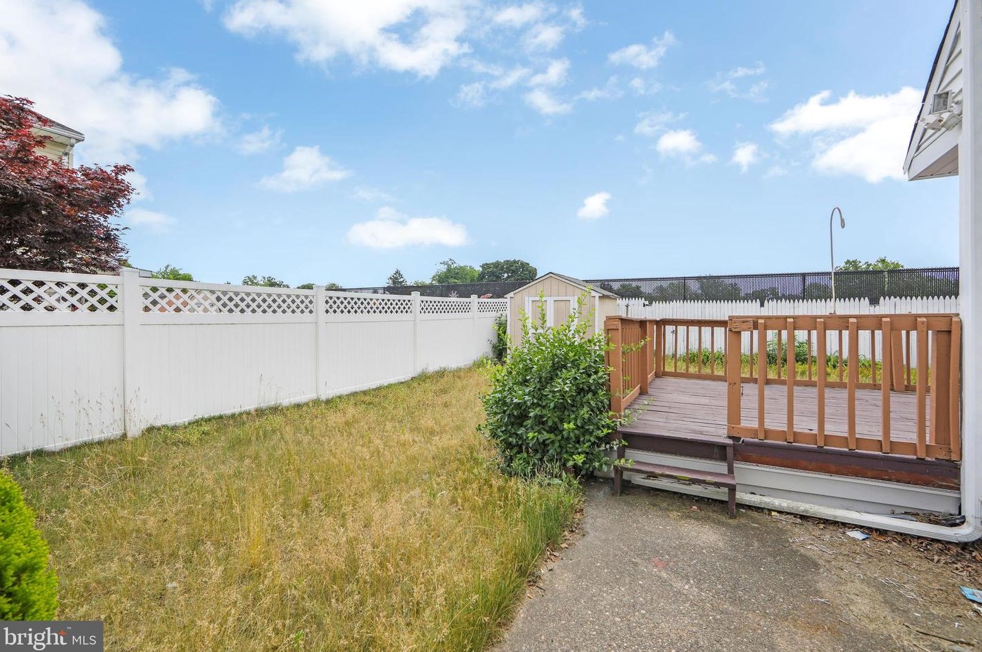 7160 Willgoos Ave, Camden NJ  08110-6133 exterior