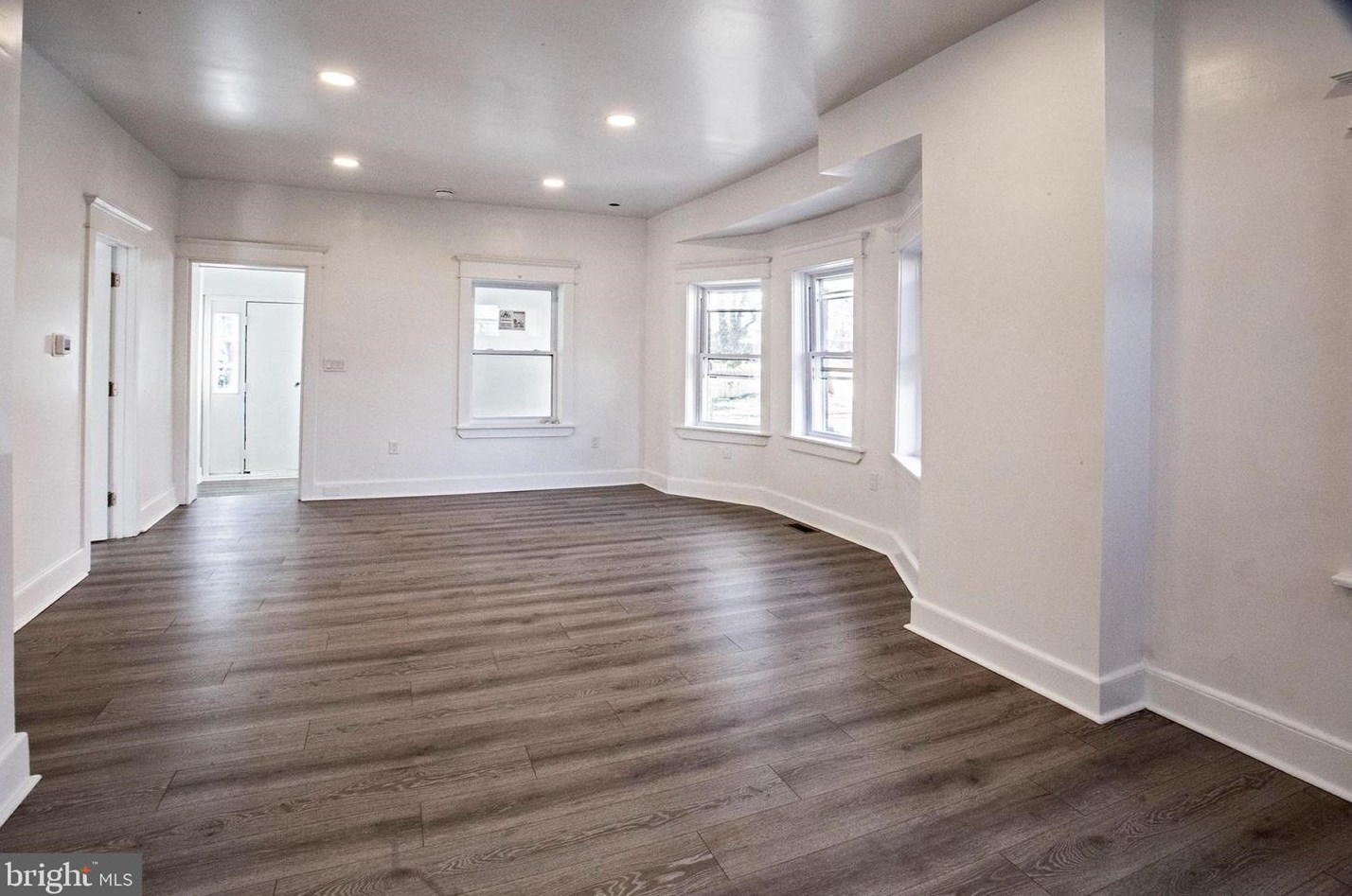 8323 Stockton Ave, Camden NJ 08109-3730 exterior