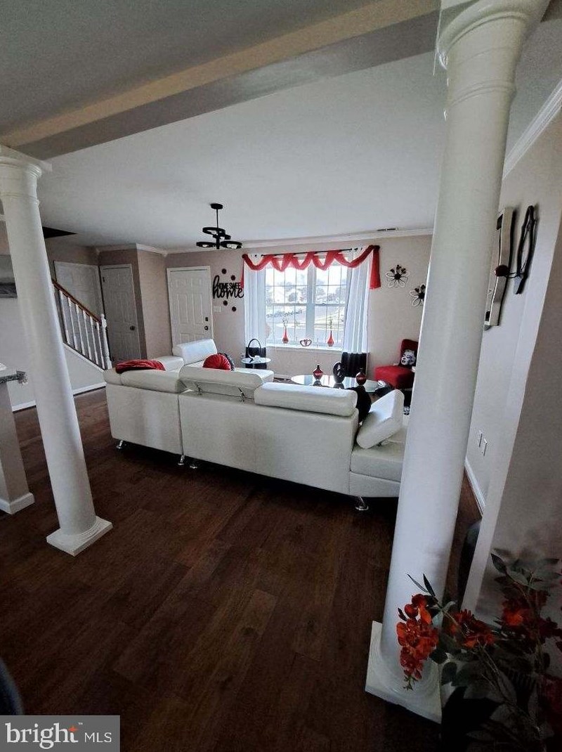 27 Covington Dr, Erial, NJ 08081-3046