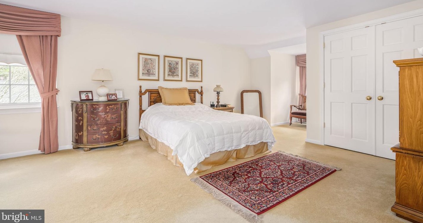 624 Warwick Rd, Haddonfield NJ 08033-3968 exterior