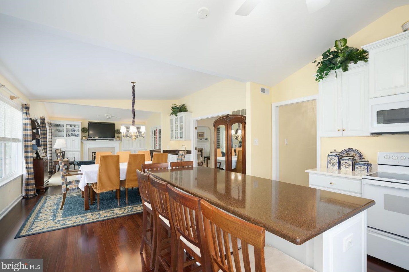 624 Warwick Rd, Haddonfield NJ 08033-3968 exterior