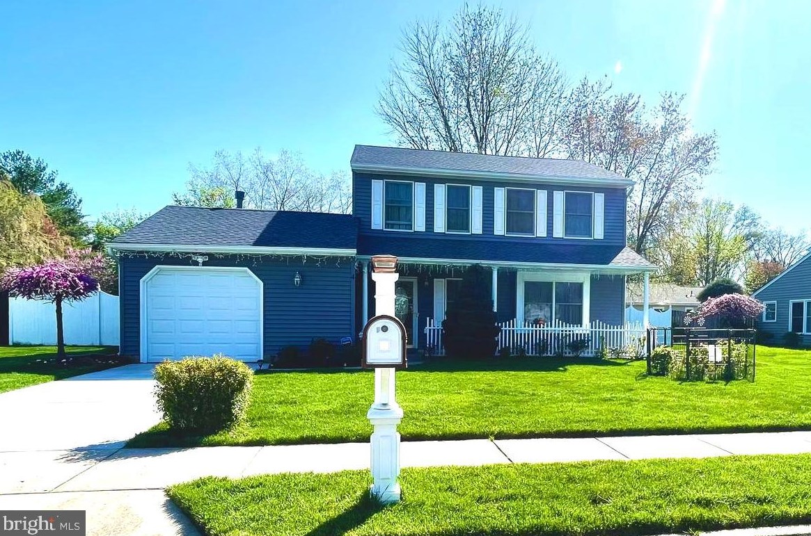4 Millbank Ct, Franklin Township, NJ 08043
