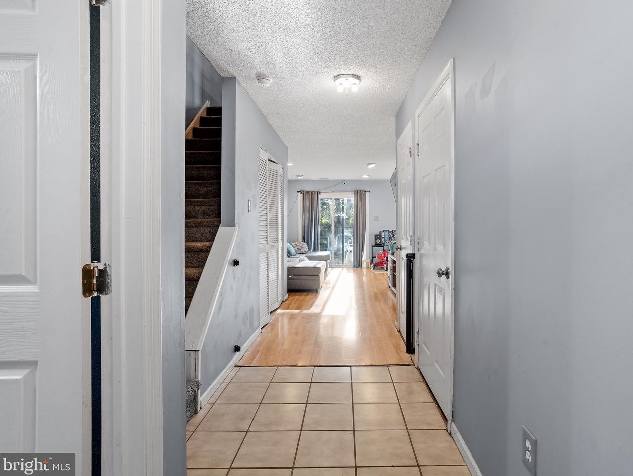 2227 Laurie Ct, Waterford Township, NJ 08004