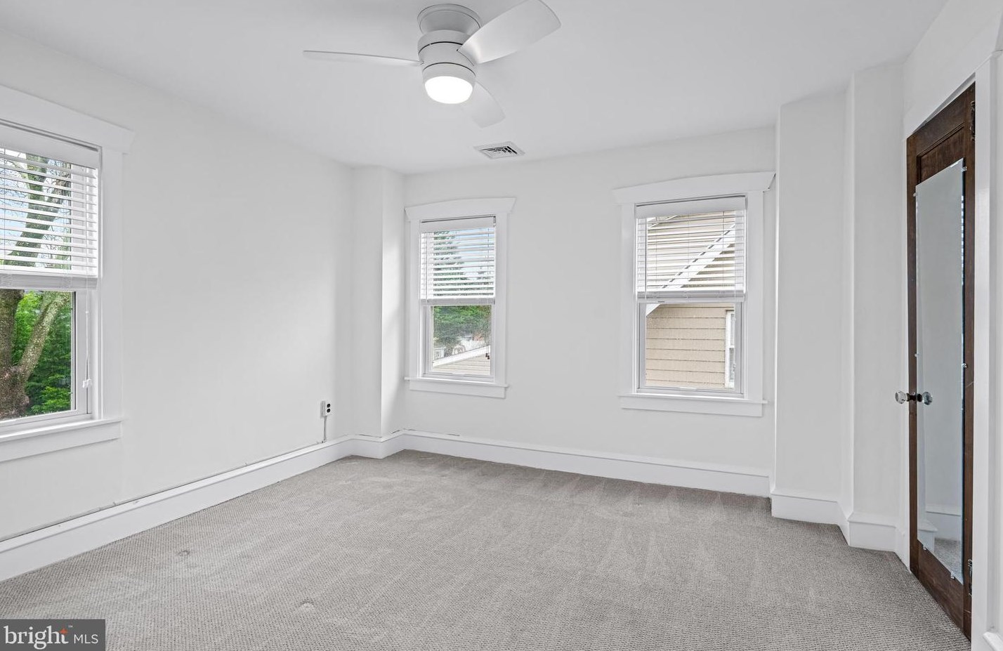 1812 Park Ave, Haddon Heights NJ  08035-1141 exterior