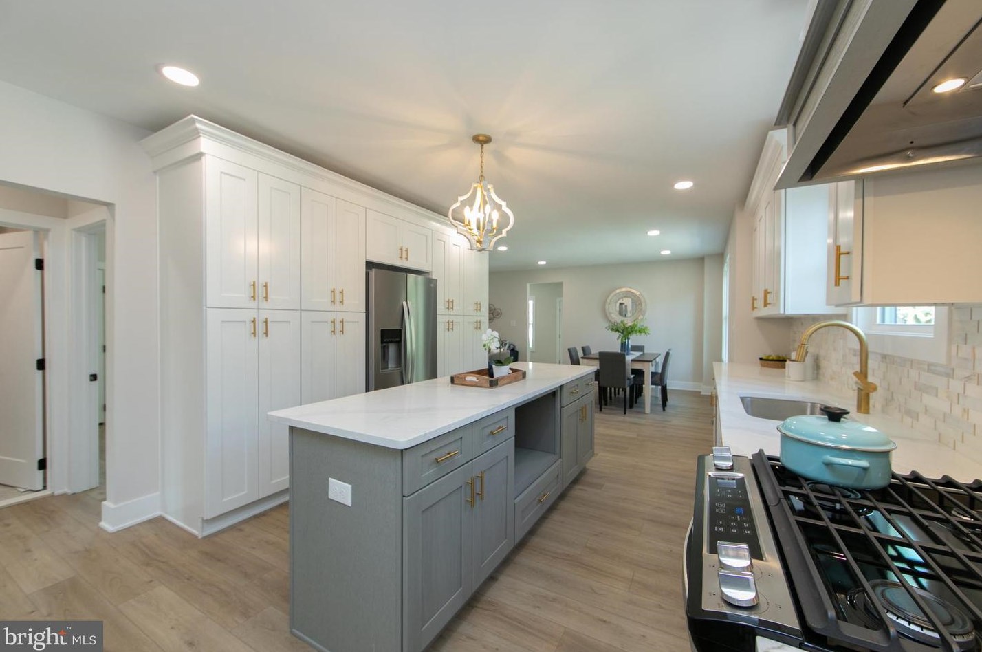 1014 Belmont Ave, Camden NJ 08108-3223 exterior