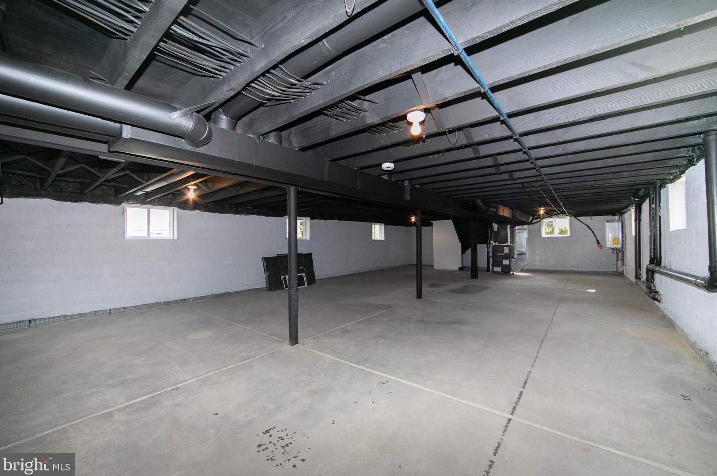 1014 Belmont Ave, Camden NJ 08108-3223 exterior