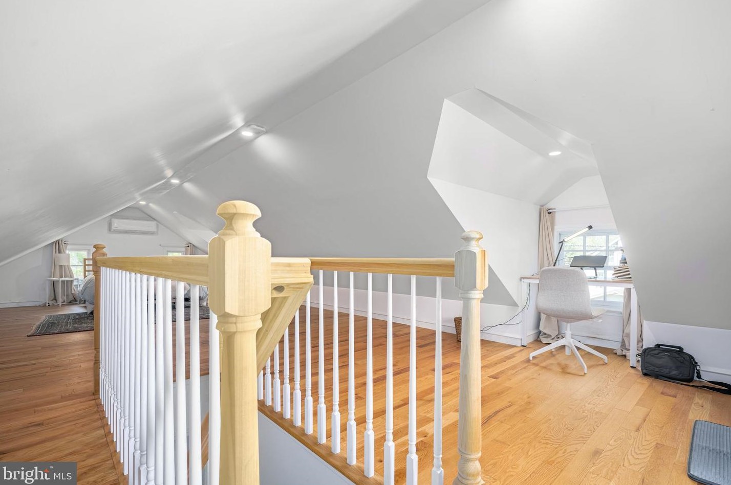 300 Mt Vernon Ave, Haddonfield NJ 08033-2522 exterior