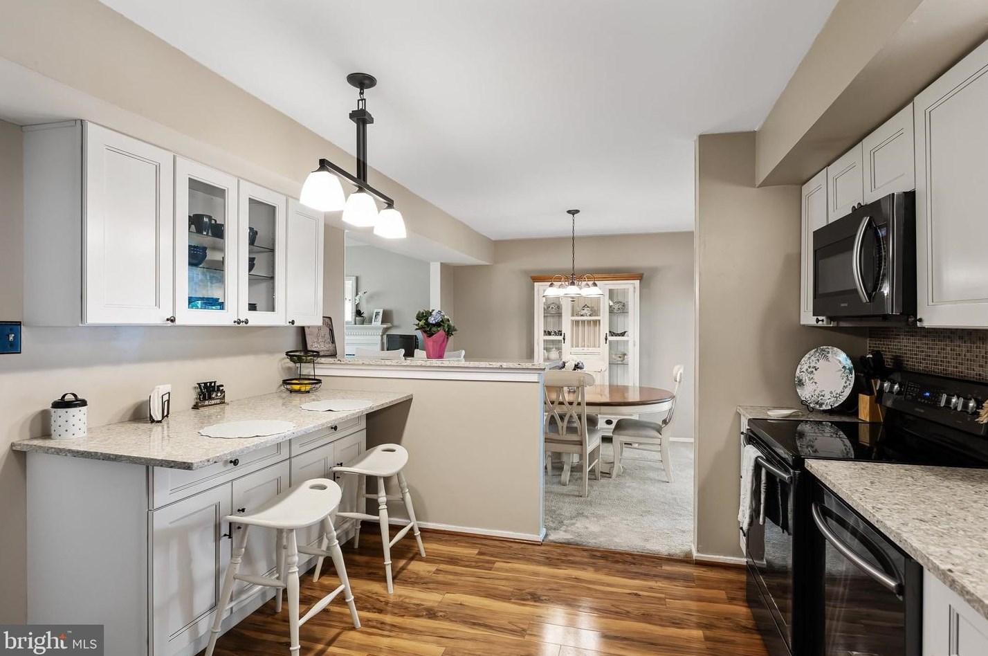 8314 Collins Ave, Camden NJ 08109-3567 exterior