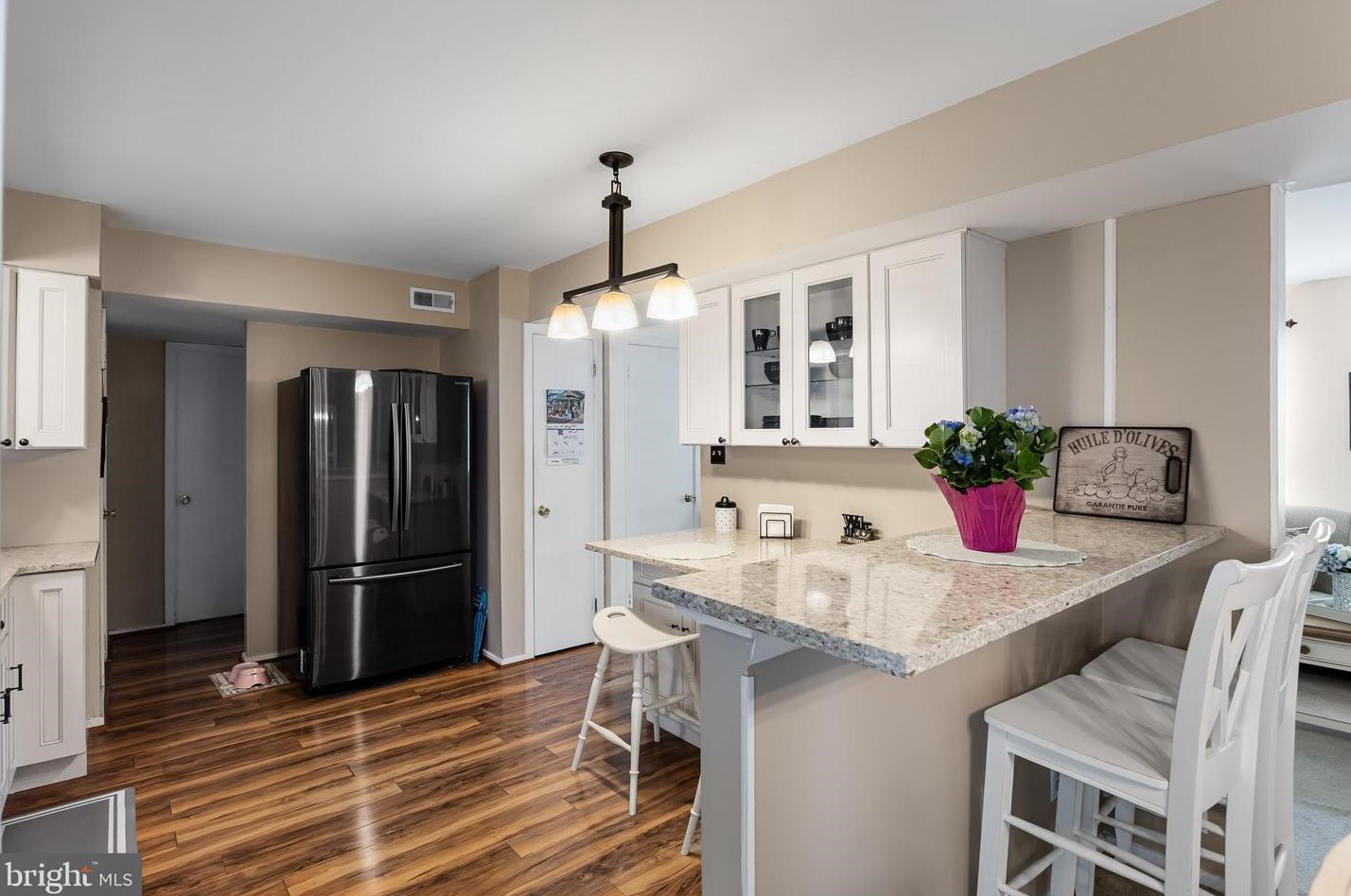 8314 Collins Ave, Camden NJ 08109-3567 exterior