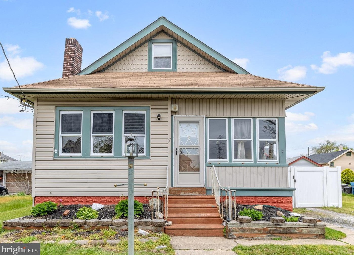 7 N Burdsall Ave, Gloucester, NJ 08030