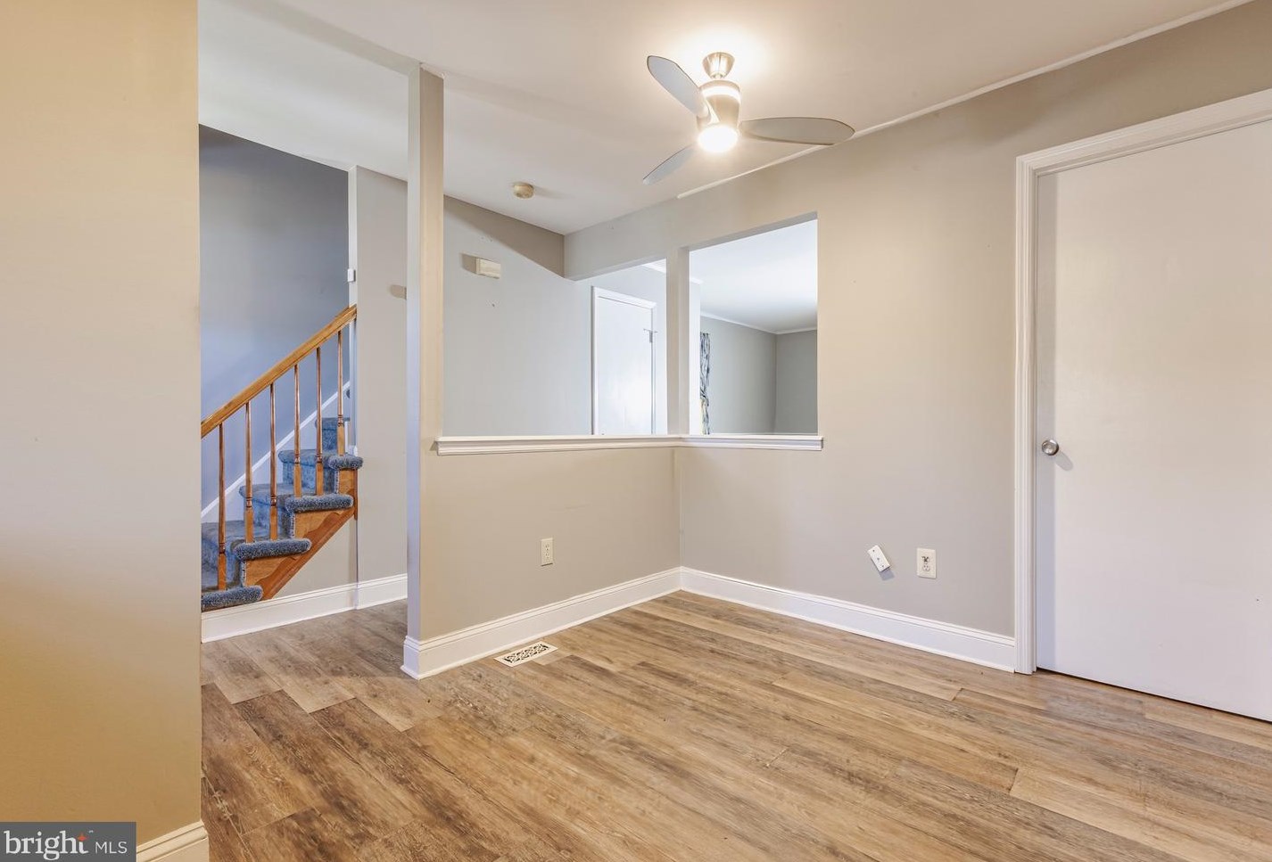 2295 Memorial Ct, Waterford Township, NJ 08004