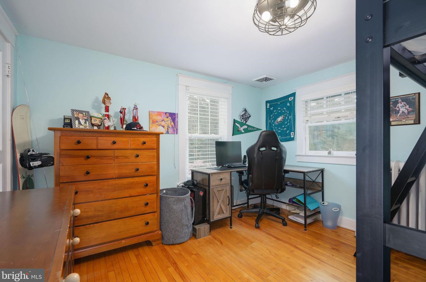 81 Chews Lndg Rd, Tavistock NJ 08033-3843 exterior