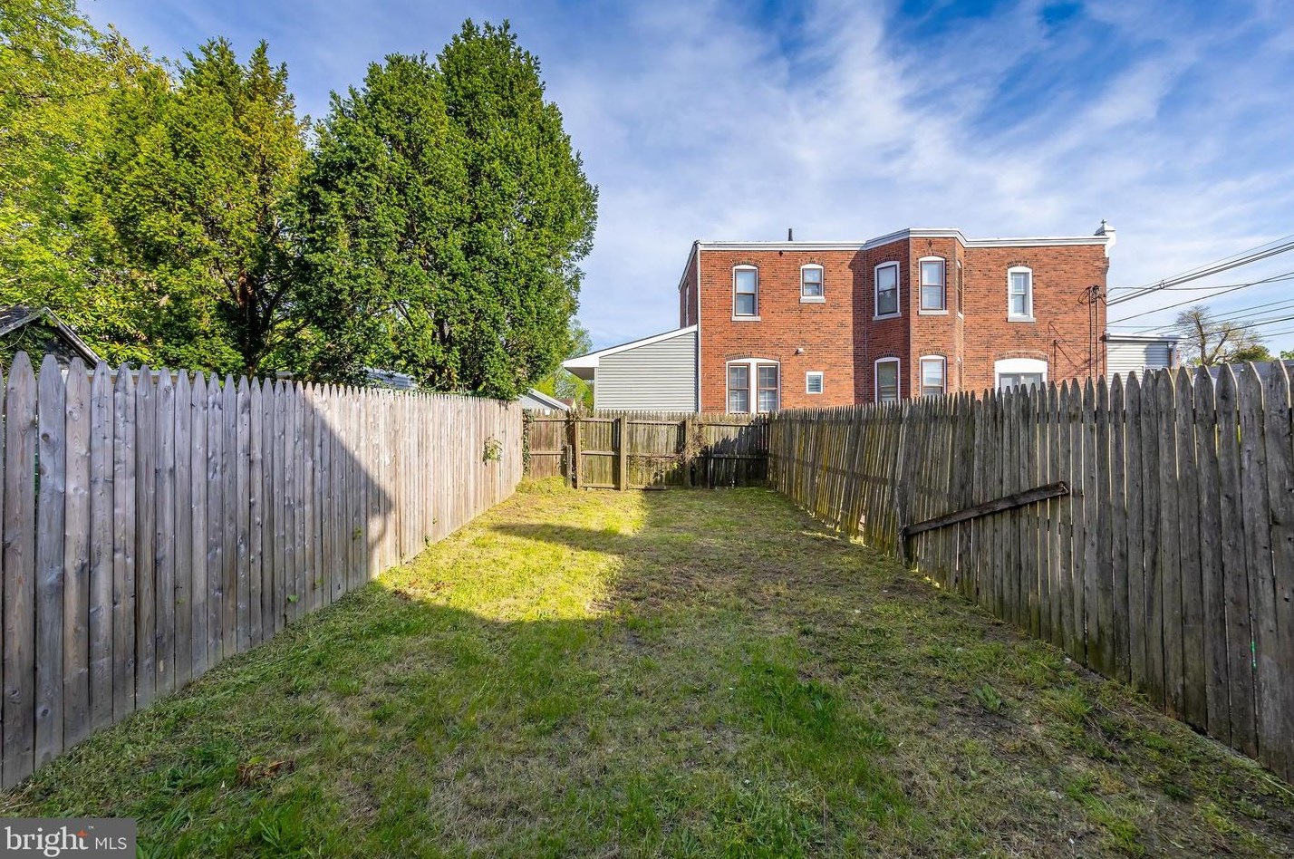 4106 Westfield Ave, Camden NJ 08110-3152 exterior