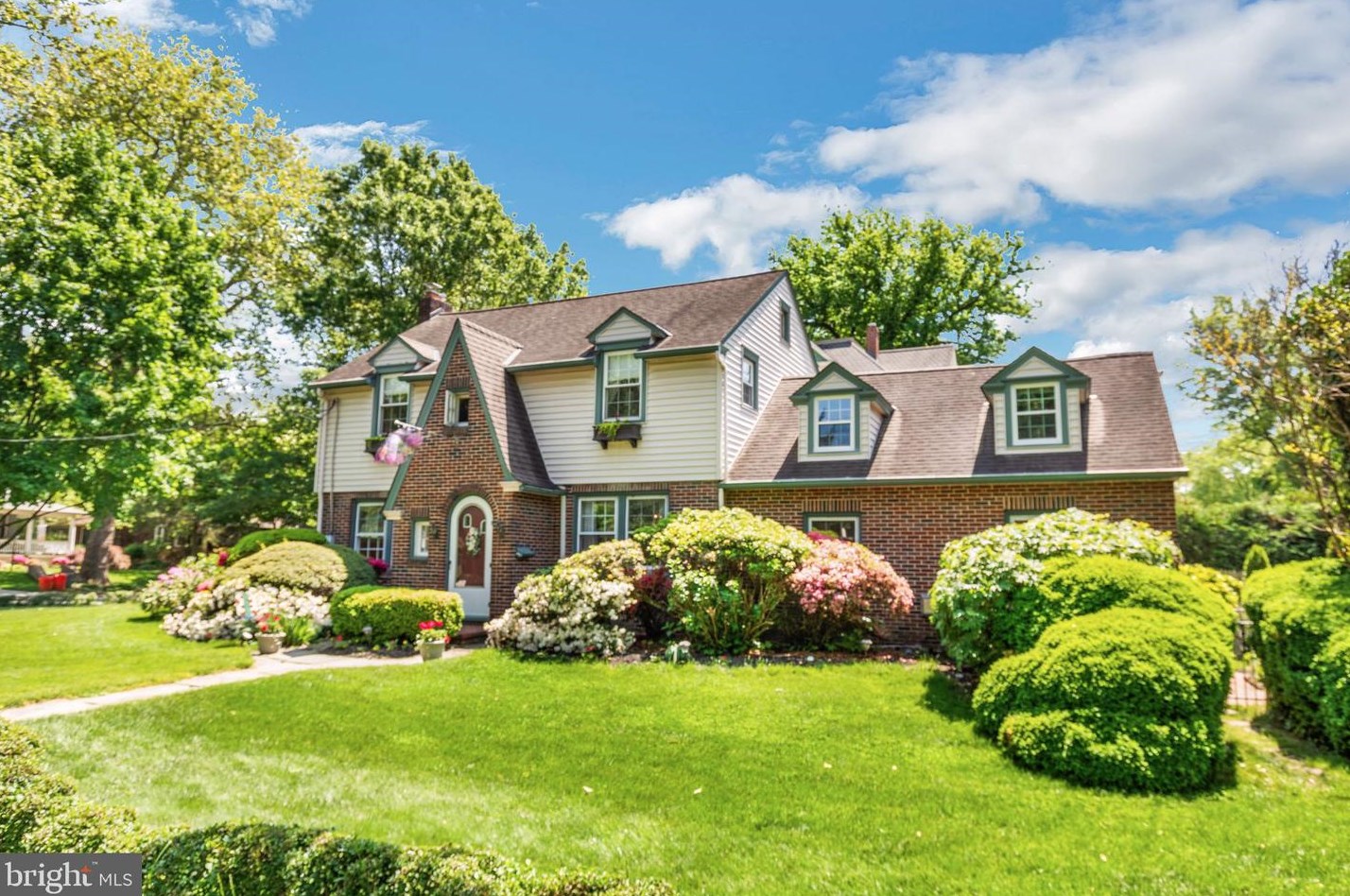 300 4th Ave, Haddon Heights, NJ 08035-1309