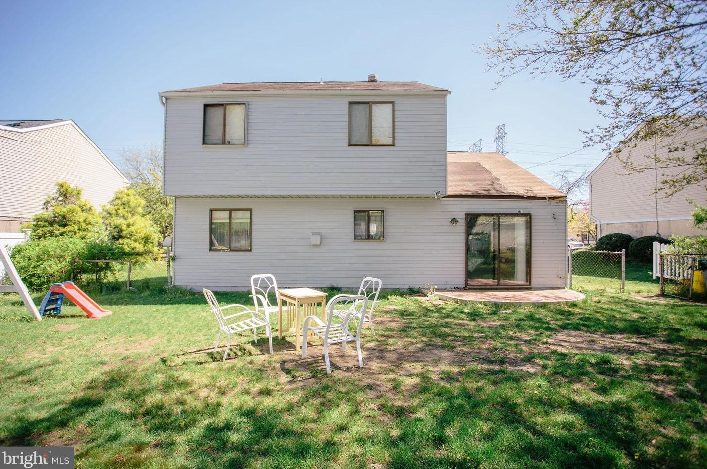 8421 Wyndam Rd, Camden NJ  08109-3219 exterior