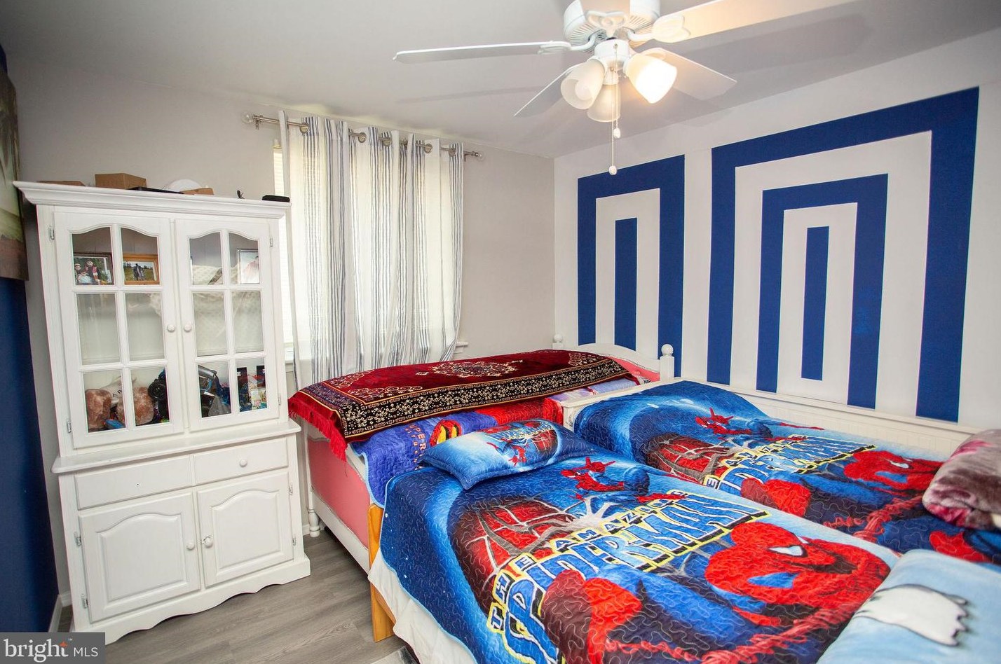 8421 Wyndam Rd, Camden NJ  08109-3219 exterior