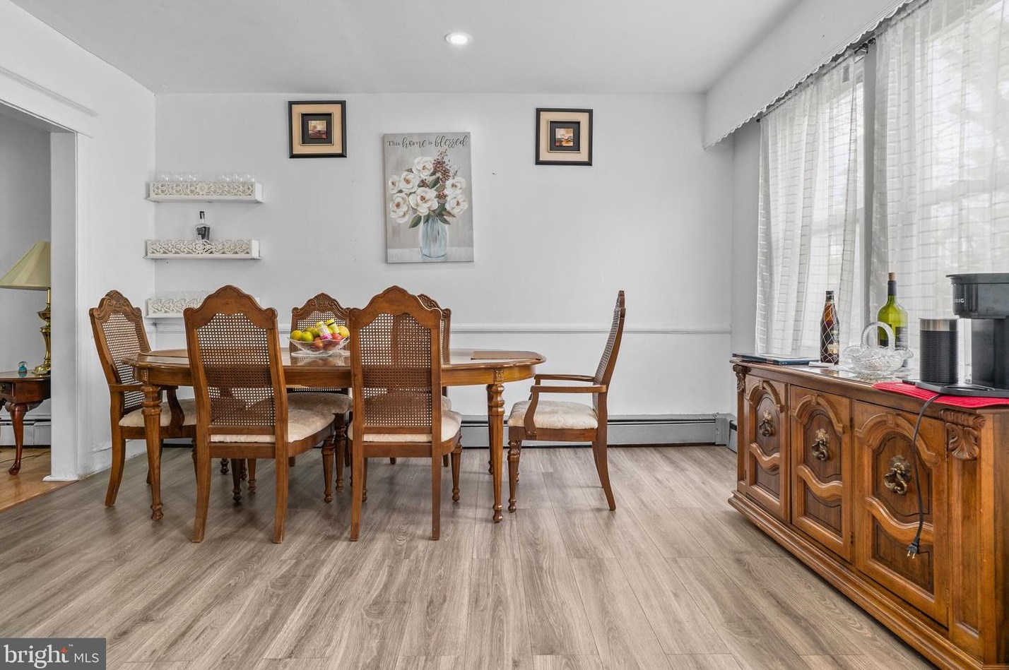 406 Rand St, Camden NJ 08105-2712 exterior