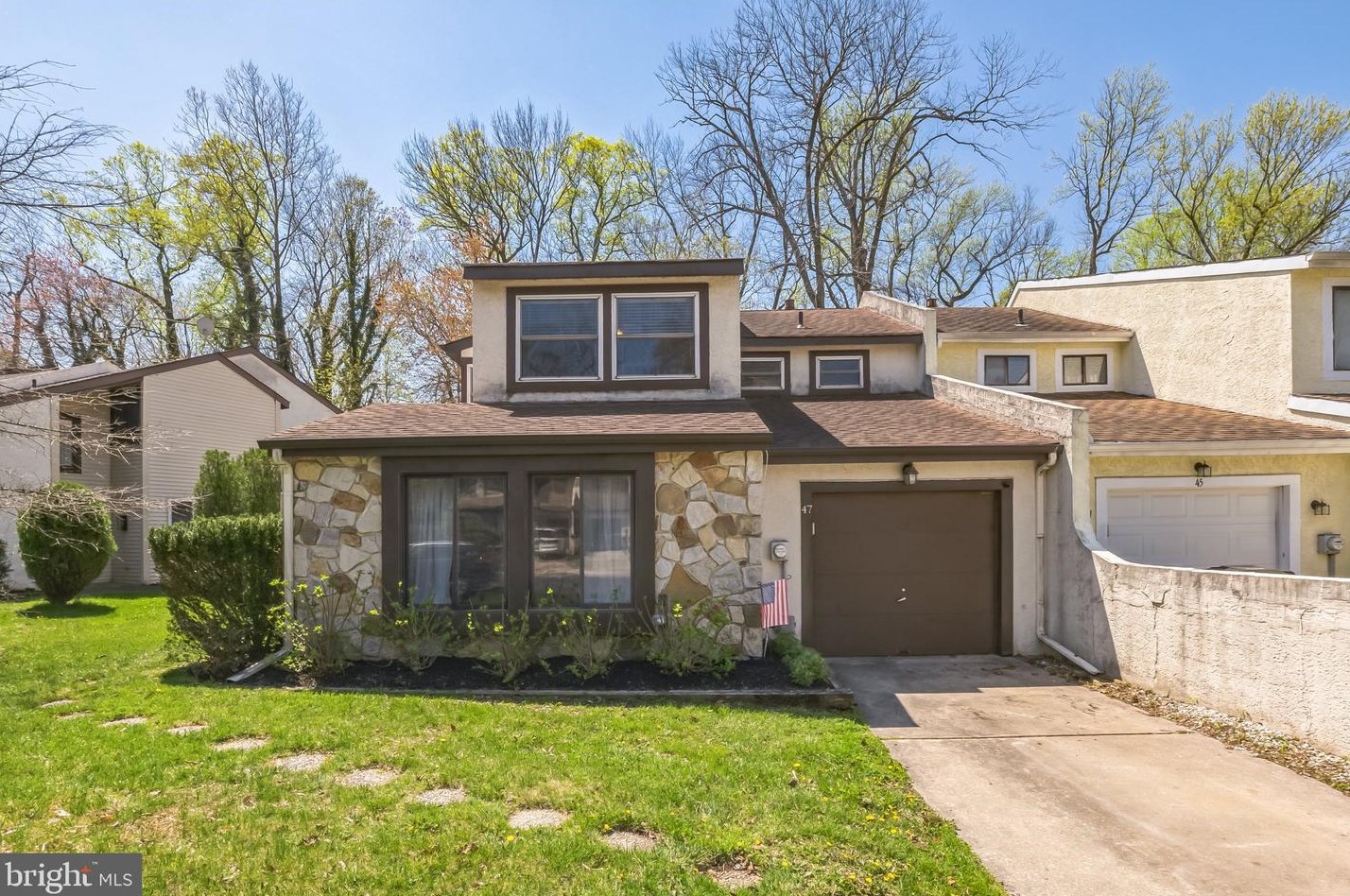47 Peregrine Dr, Franklin Township, NJ 08043