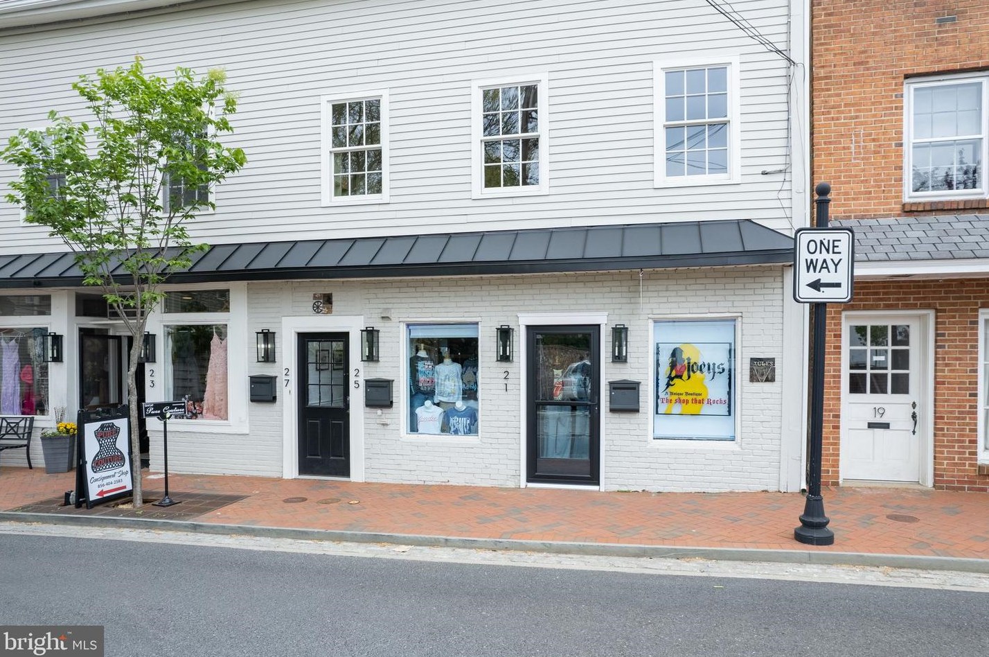 25 Mechanic St, Haddonfield NJ 08033-2411 exterior