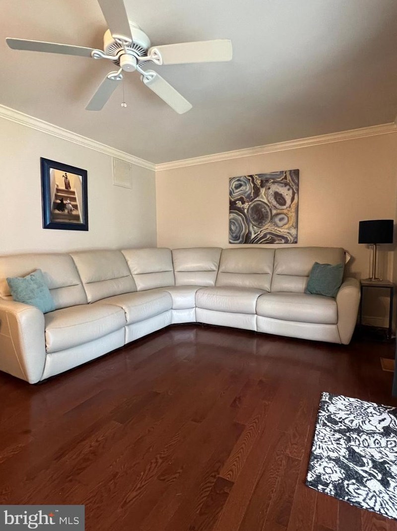 2486 Gerald Ct, Waterford Township NJ  08004-2815 exterior
