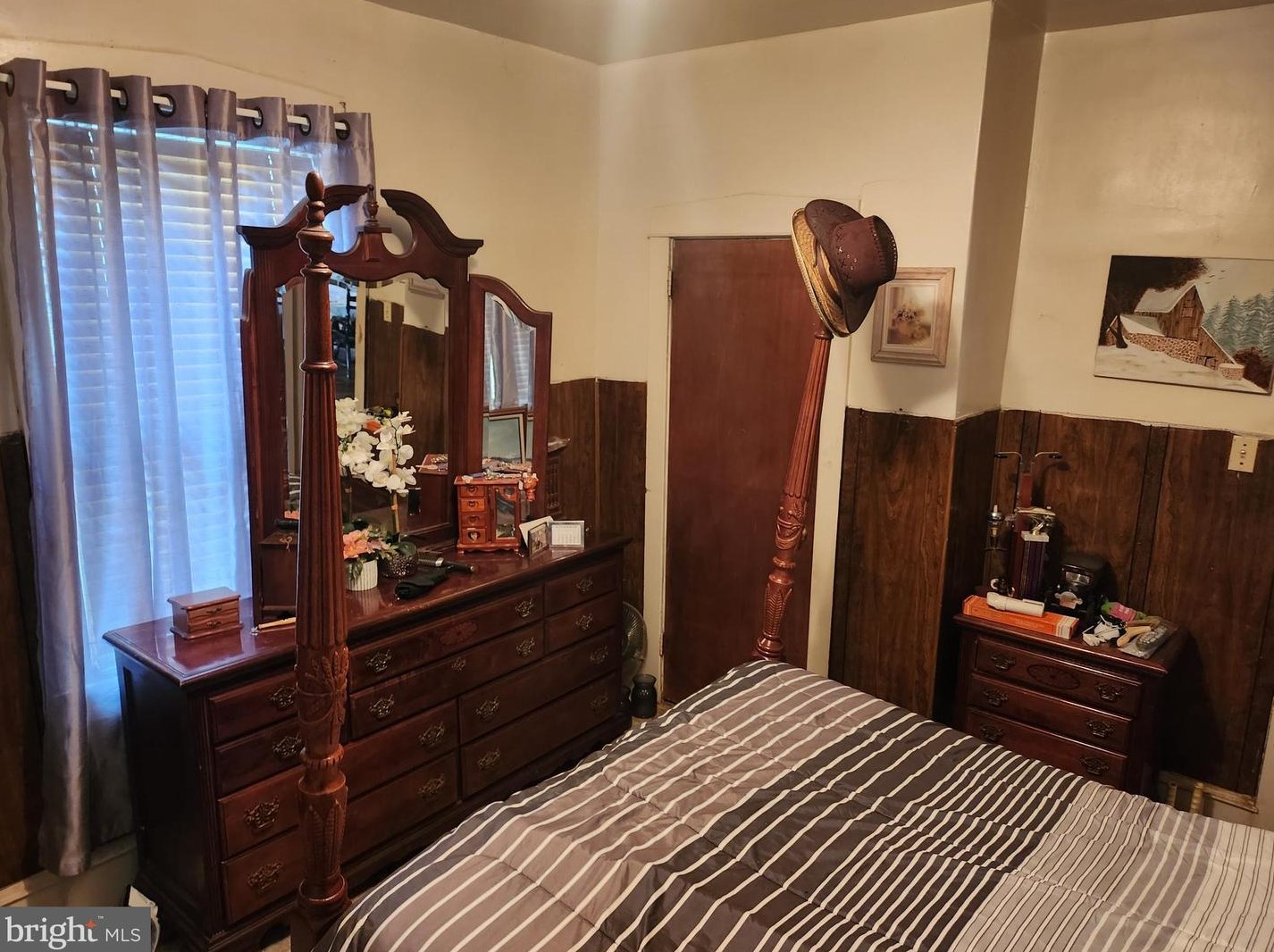 410 34th St, Camden NJ  08105-1606 exterior