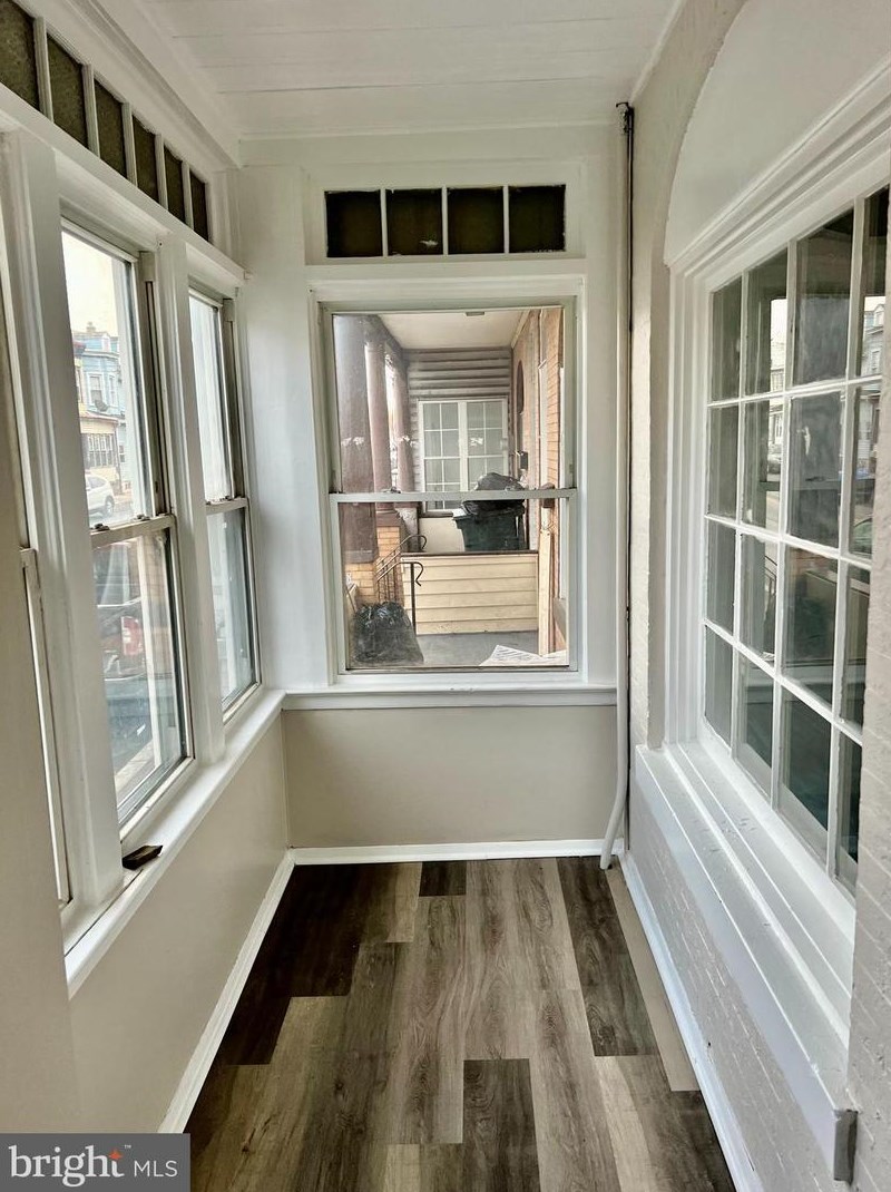 225 S Broadway, Gloucester, NJ 08030