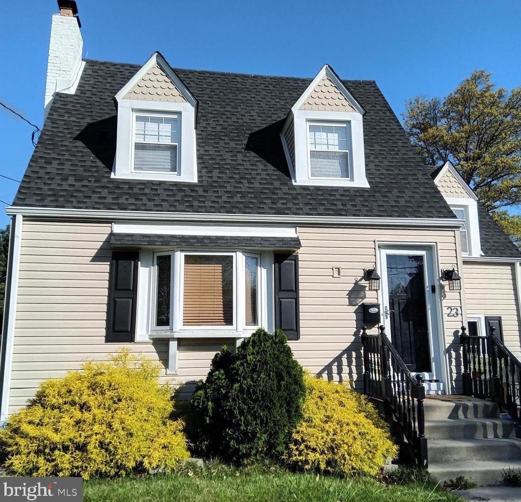 23 E Oakland Ave, Camden, NJ 08107
