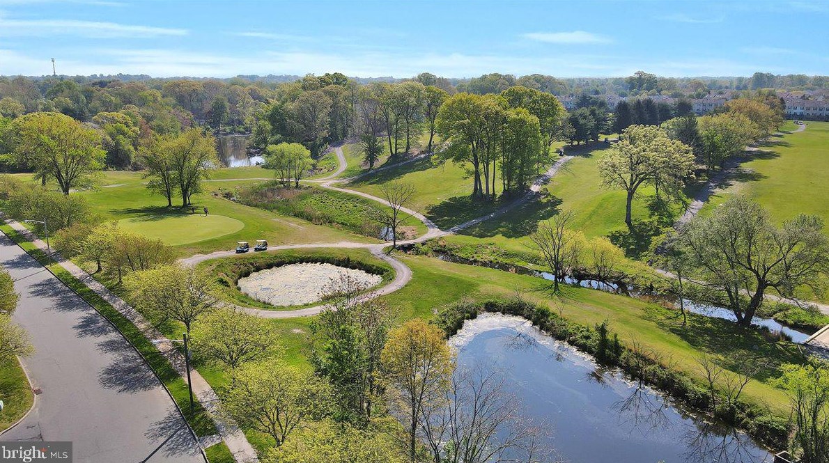 13 Ln Costa Dr, Blenheim NJ 08012-5533 exterior